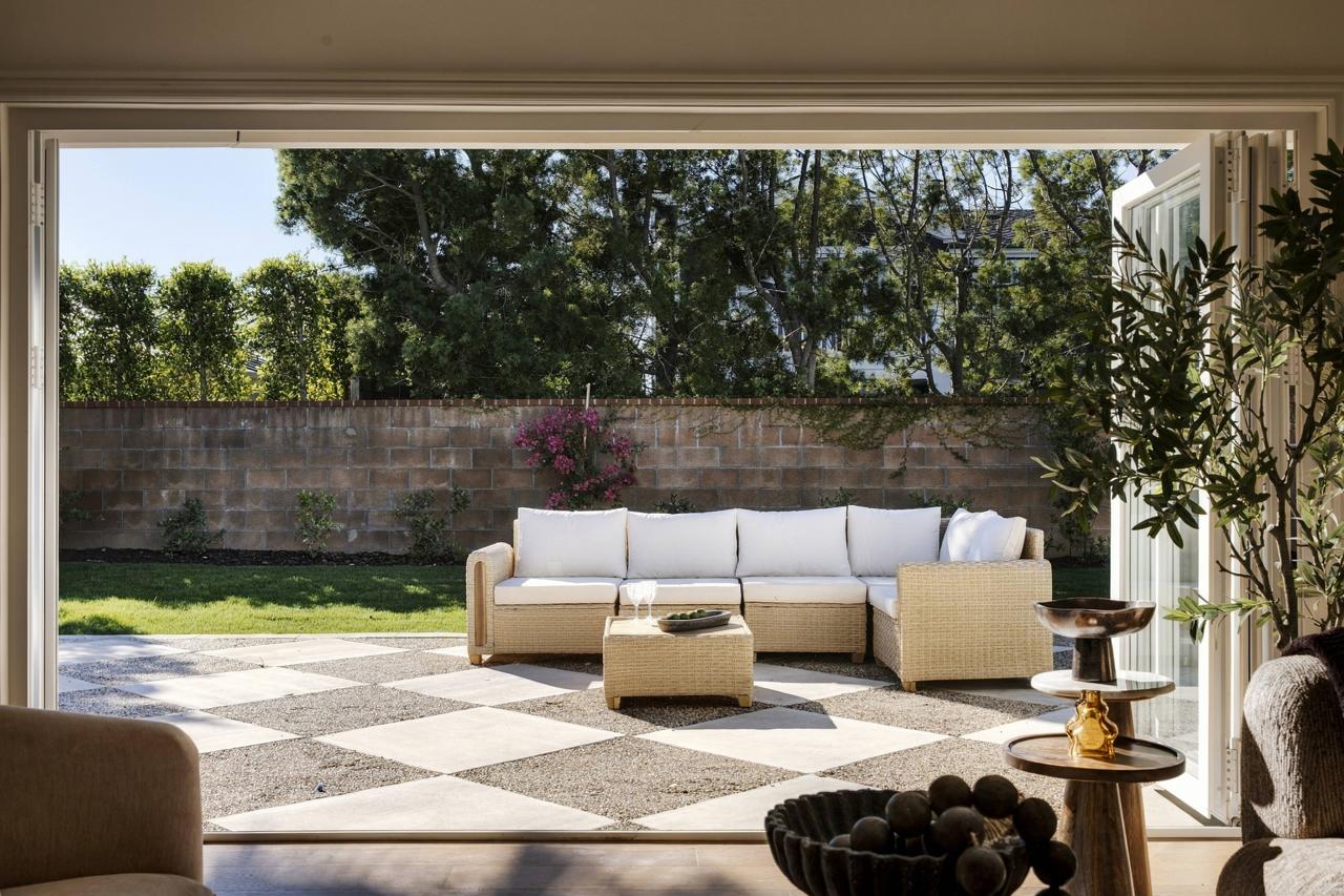 Outdoor patio